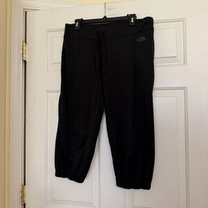 The North Face Women’s Black Jogger Cropped Joggers Sweatpants Pants L Large